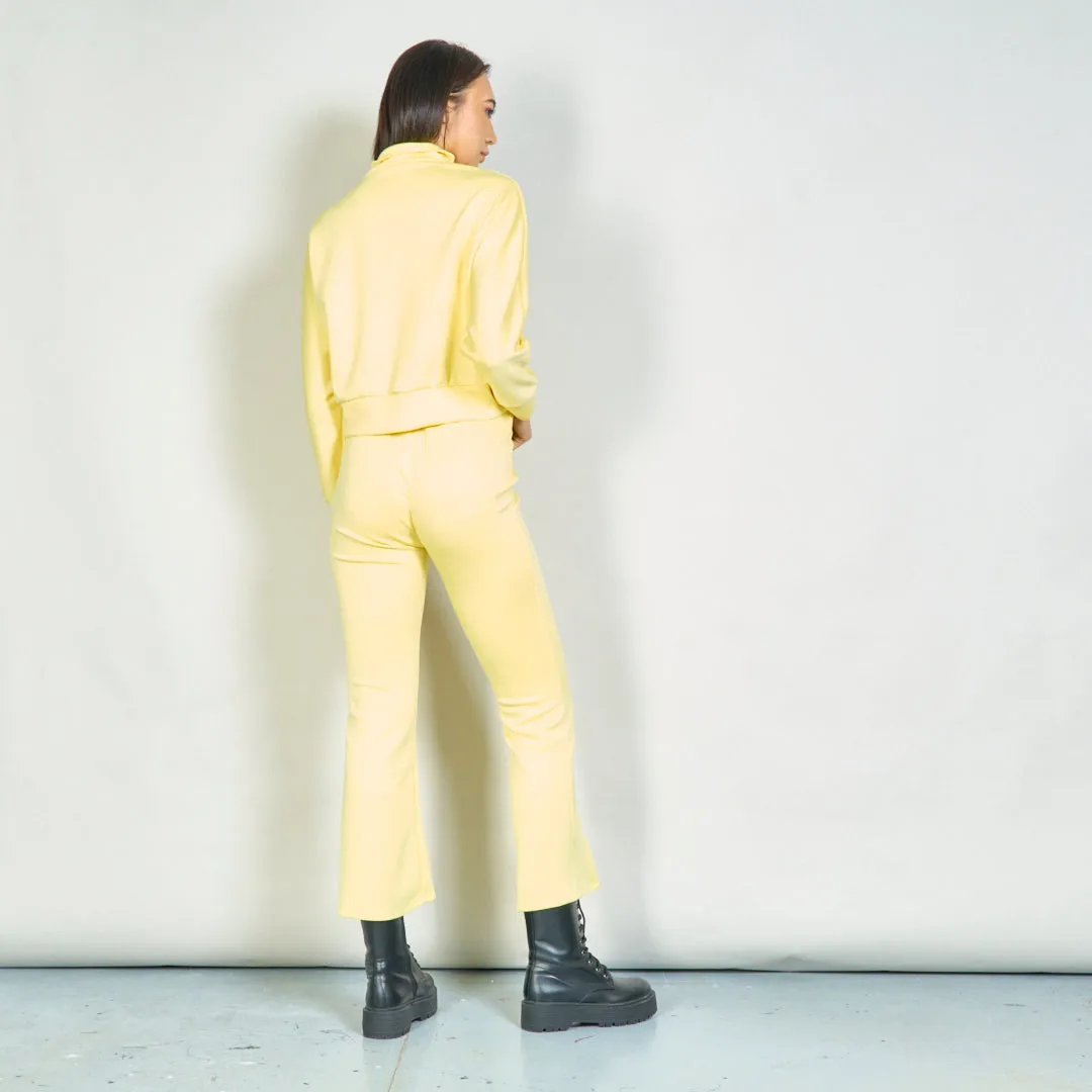 Cozy zip-up jacket and straight-leg pants set wholesale