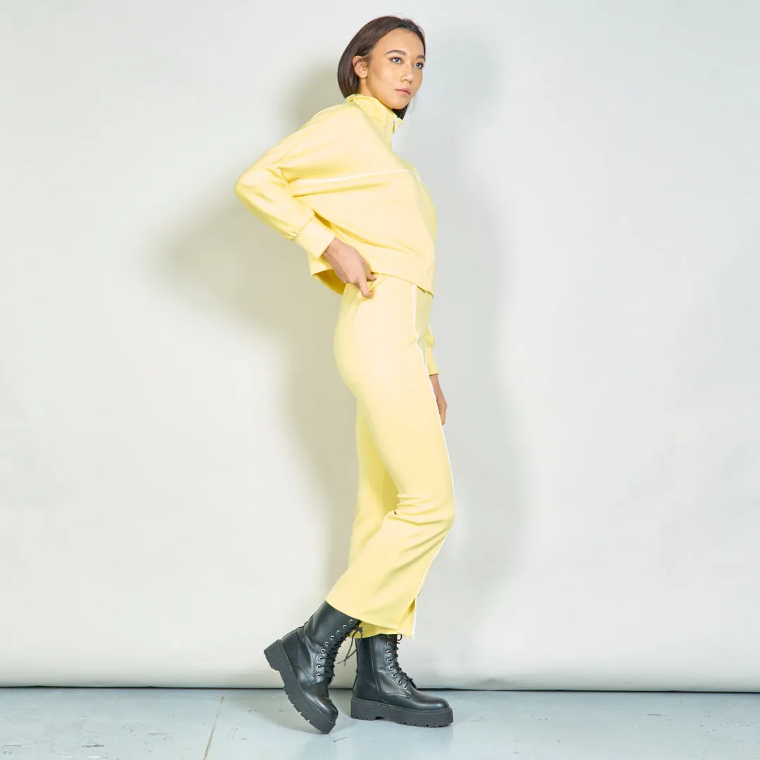 Cozy zip-up jacket and straight-leg pants set wholesale