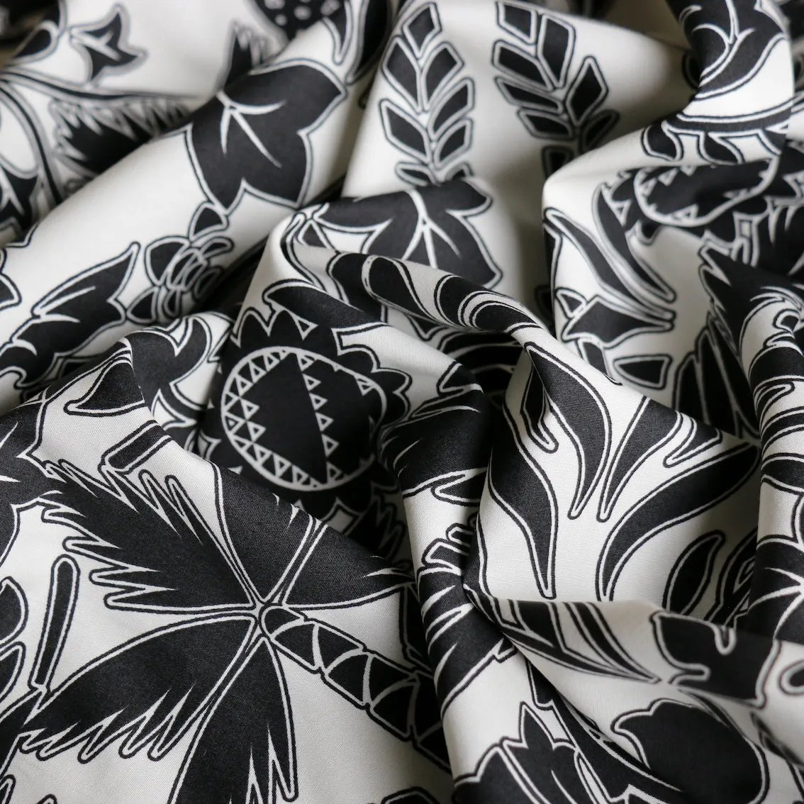 Deco Panther Poplin