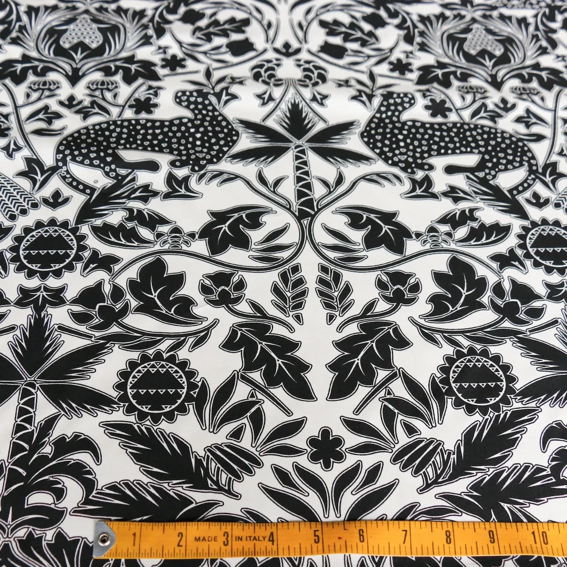 Deco Panther Poplin