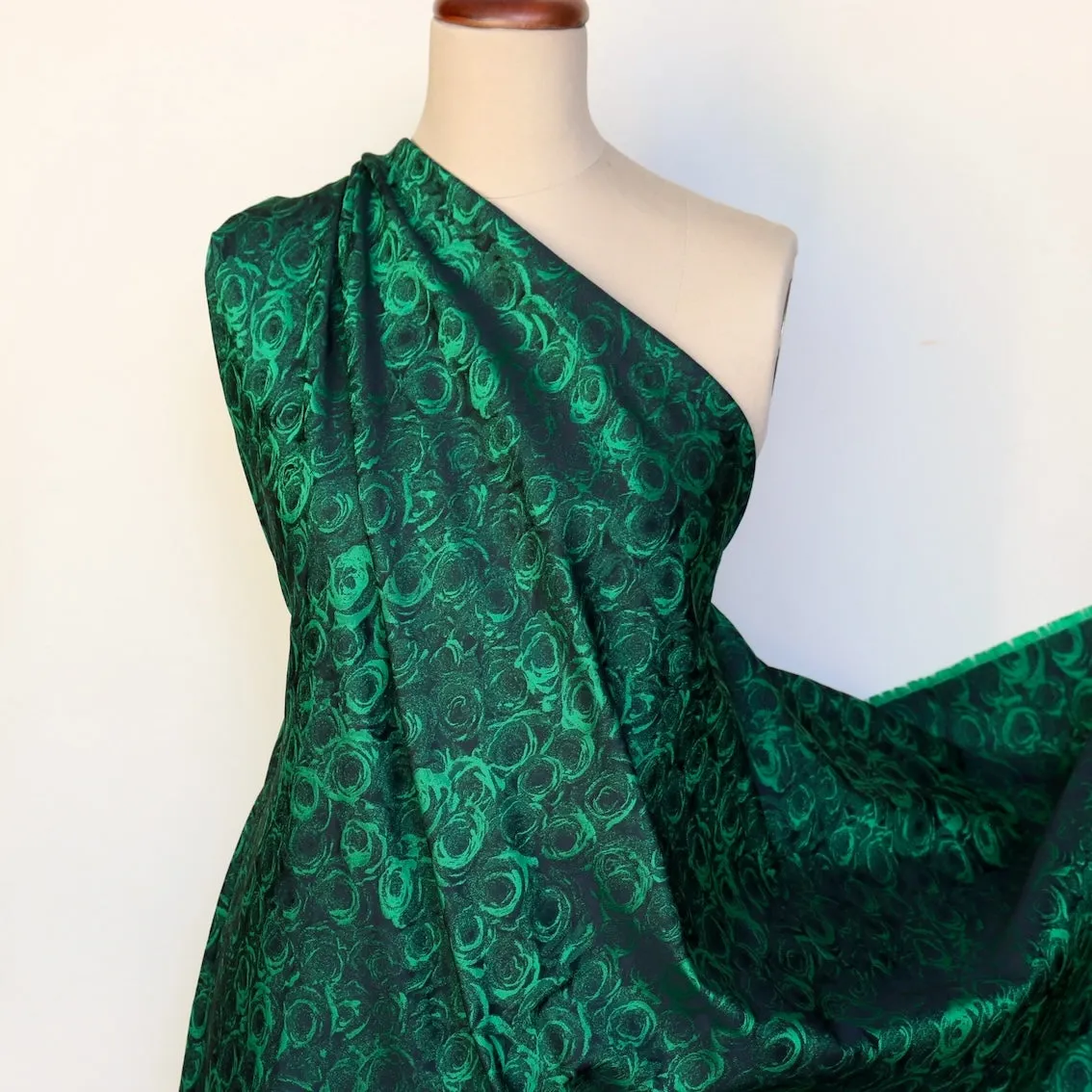 Esmeralda Bouquet Jacquard