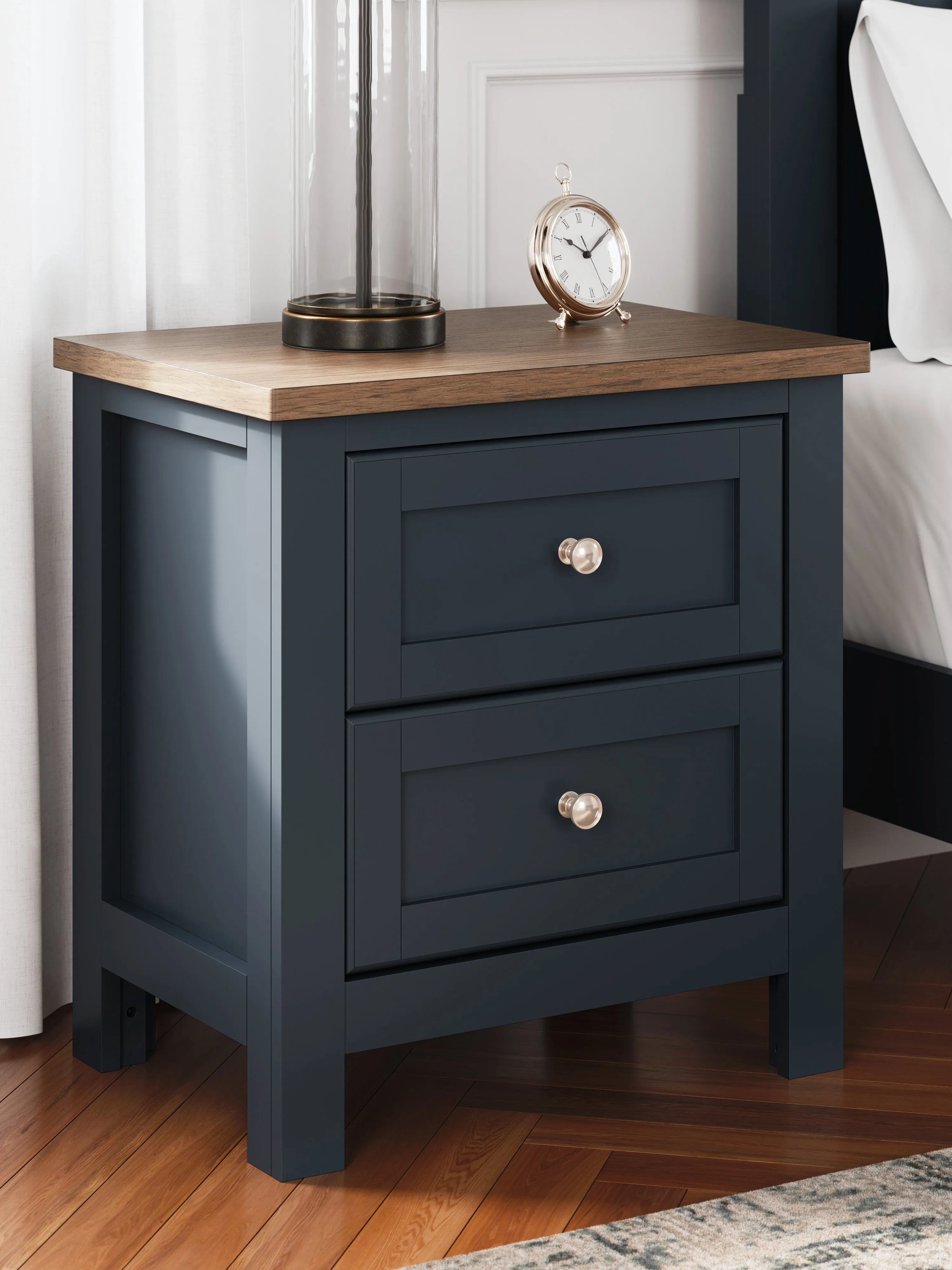 Landocken Full Panel Bed with Mirrored Dresser, Chest and 2 Nightstands in Brown/Blue