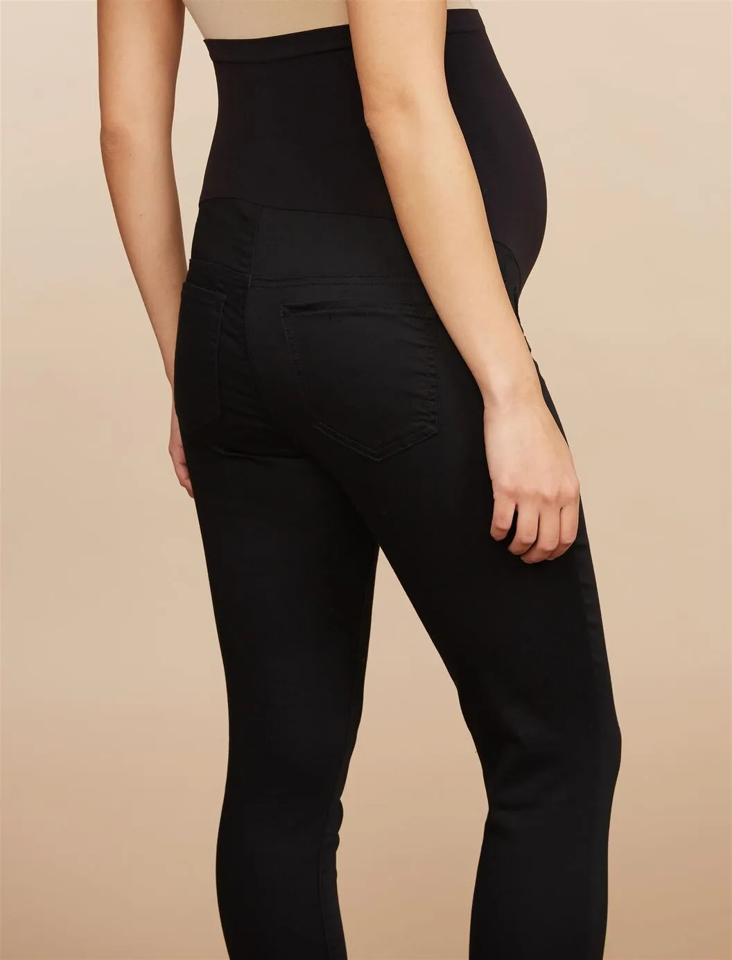 The Bella Secret Fit Belly 5-Pocket Skinny Leg Maternity Pants in Black