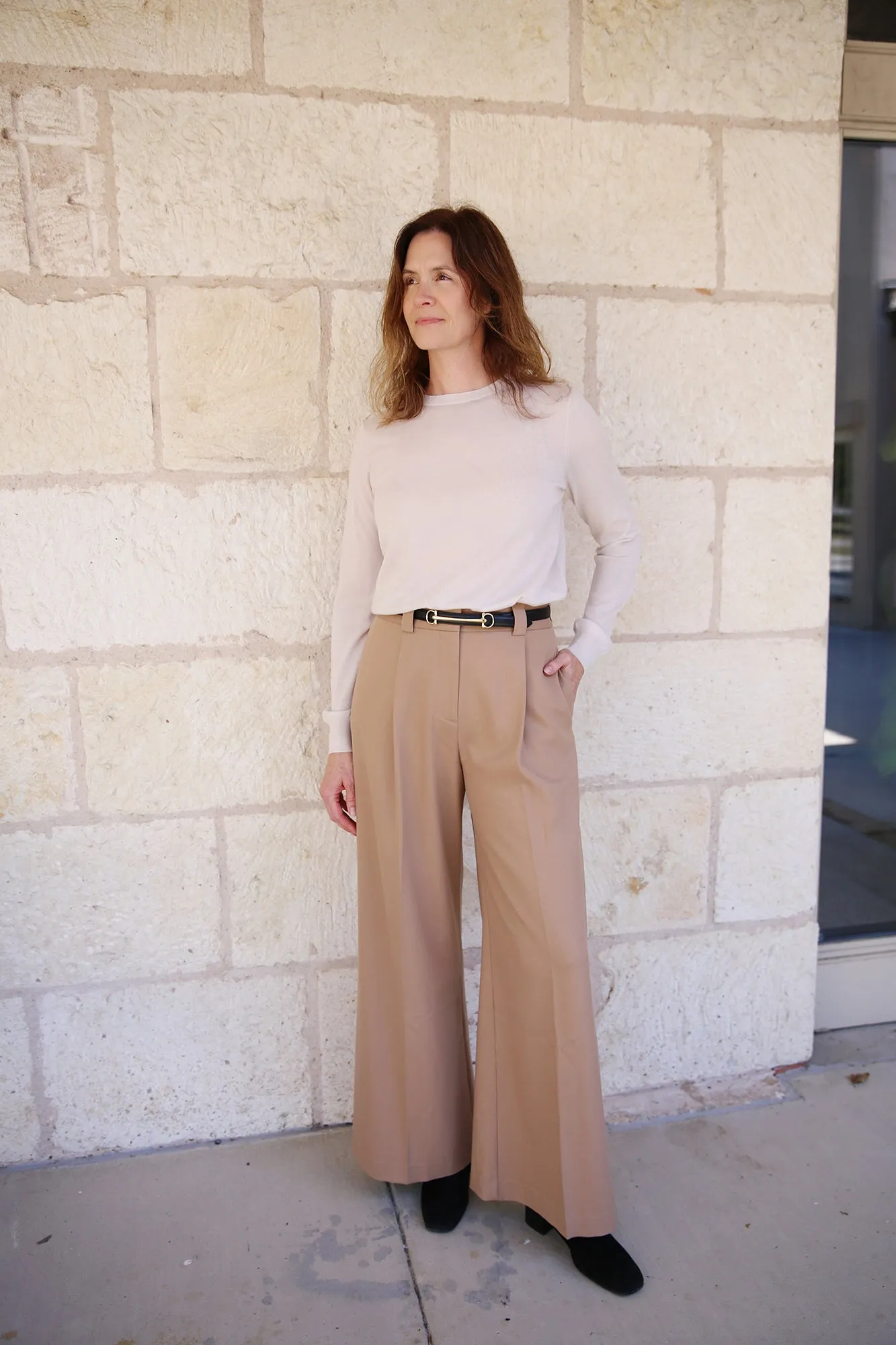 Tiffany Mid-Waisted Wideleg Trouser Camel