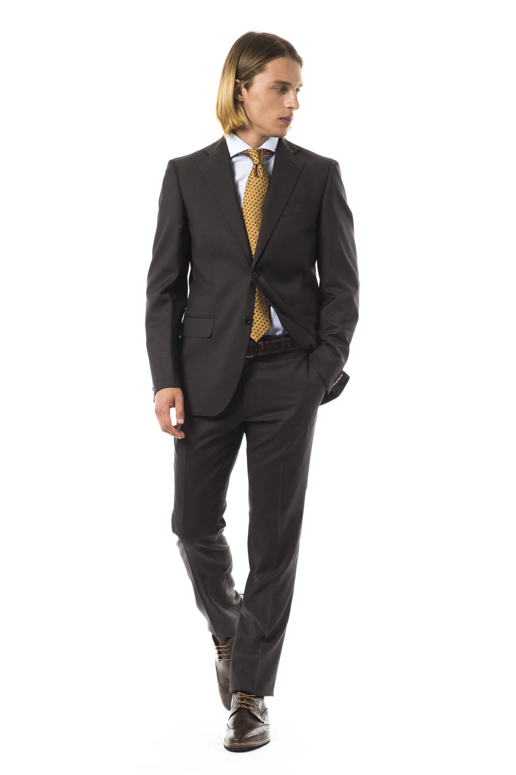 U Suit